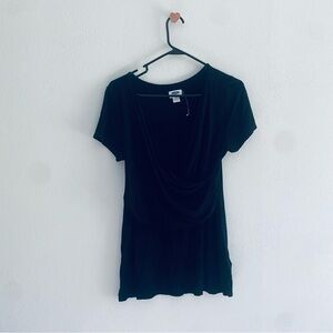 Old Navy black maternity nursing blouse